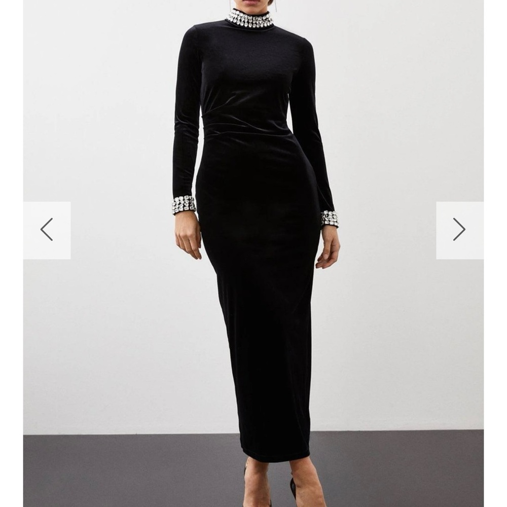 Elegant Black Velvet Dress with Embellished Collar